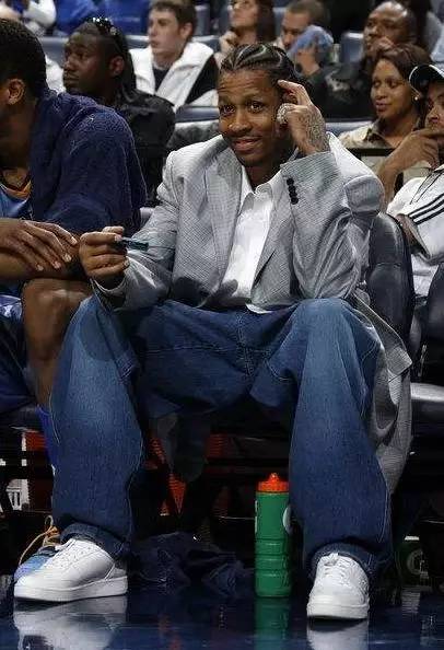 [天下足球]收割冠军 菲利佩·路易斯成功转型