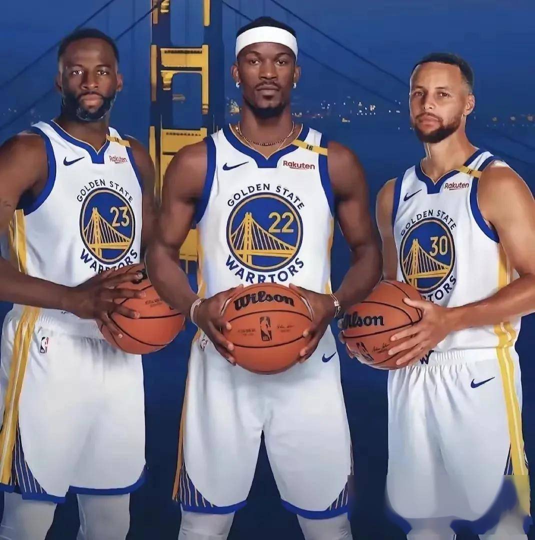 瑞士羽球超级300赛 ｜ 天仙混双16强出局 大马独剩阀敏杀进8强