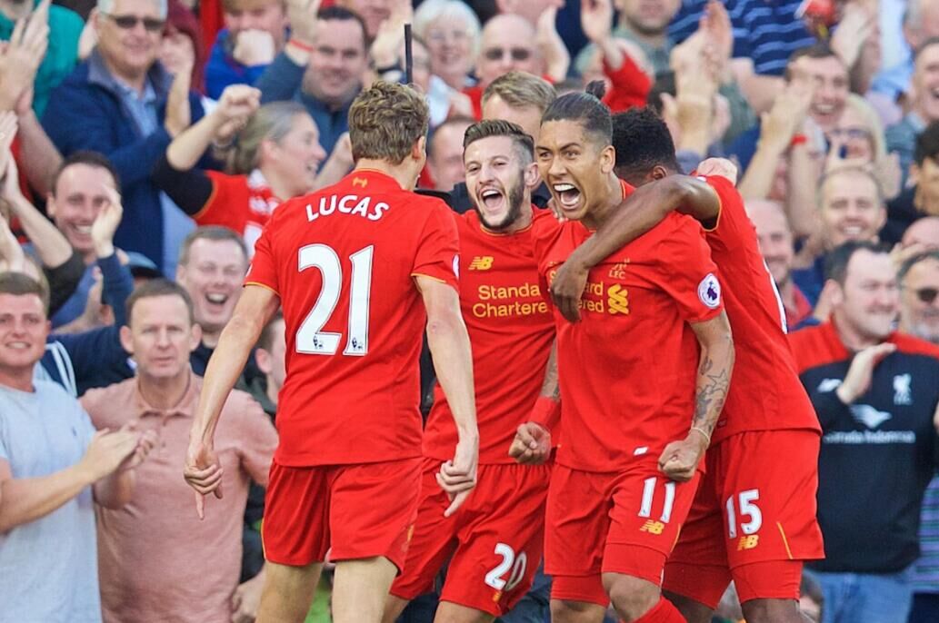 亚伦·贾吉以 52 轰打破当时的大联盟新秀本垒打纪录