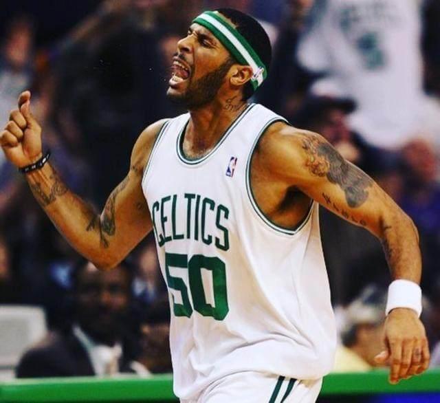 中超欠薪问题严峻，俱乐部准入难，财务困境持续，亟需解决。