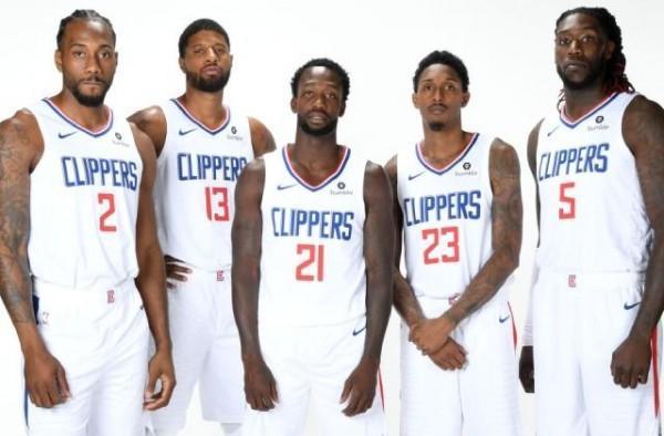 张外龙：向余望是中国足球未来的重要资源，我曾帮他重建信心