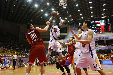 世体：居莱尔在皇马处境微妙，他将在今夏思考自己的未来